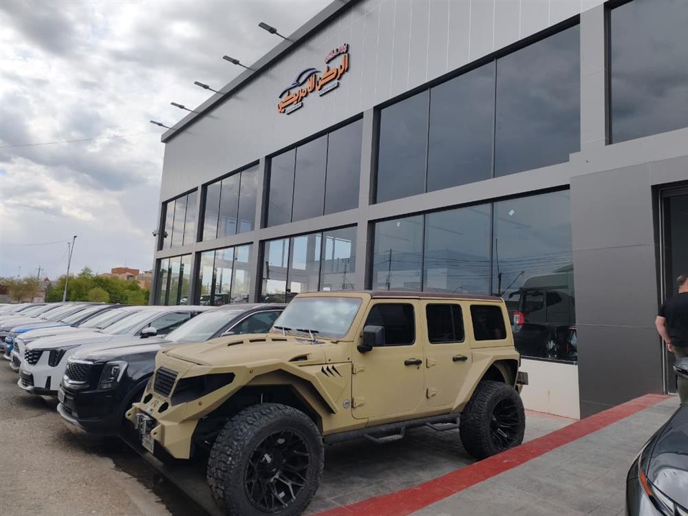 showroom-image